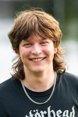 Ville Löfgren as Mats ”MP” Persson in Sounds of Summer