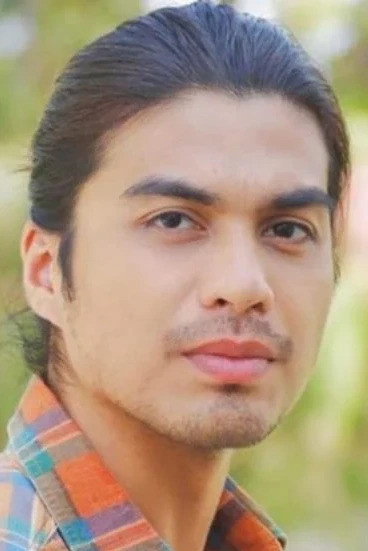Ben Amir as Amir in Legasi: Bomba the Movie