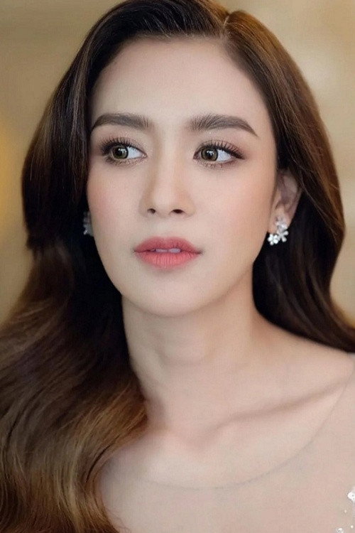 Punyaporn Pongpipat as Talap in Lueat Kakee