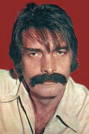Altair Lima as Desidério in Mandacaru