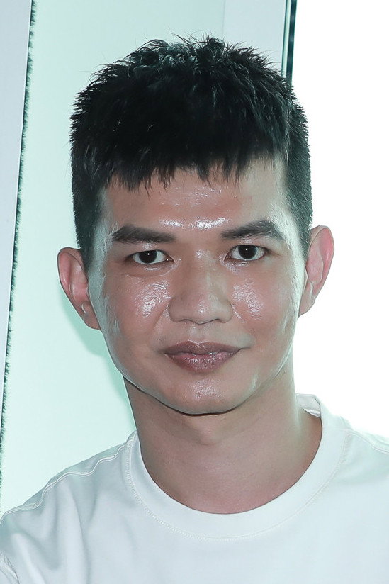 Liu Yu Kai as Wu Yu-Kai in Minxiong Haunted House