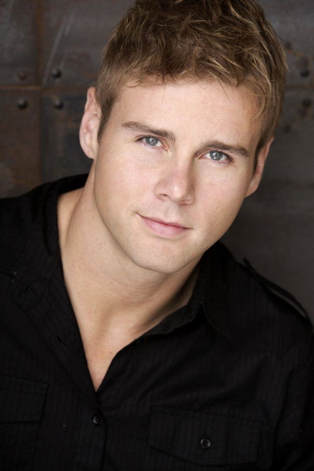 Aaron Hill as Dan Connor in The Reluctant Nanny