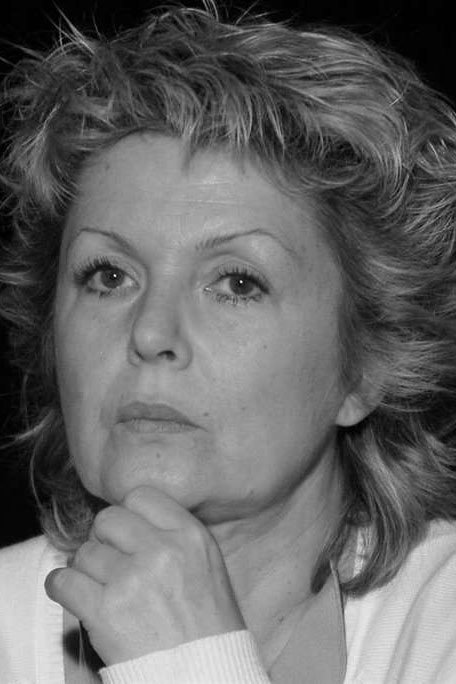 Gabriela Kownacka as Barbara Nowosad in Capital, or How to Make Money in Poland