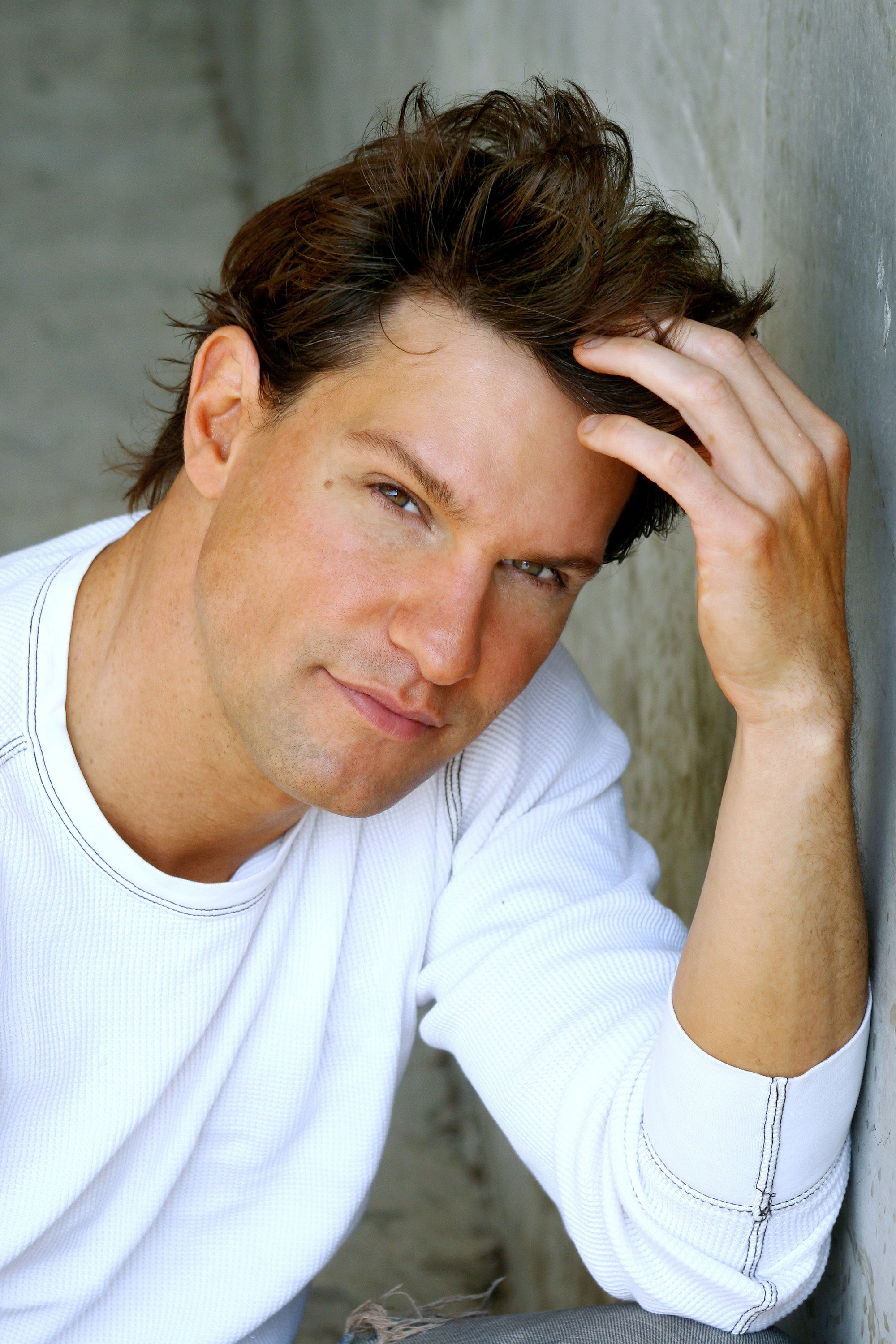 Dylan Vox as Tom in Shut Up and Kiss Me