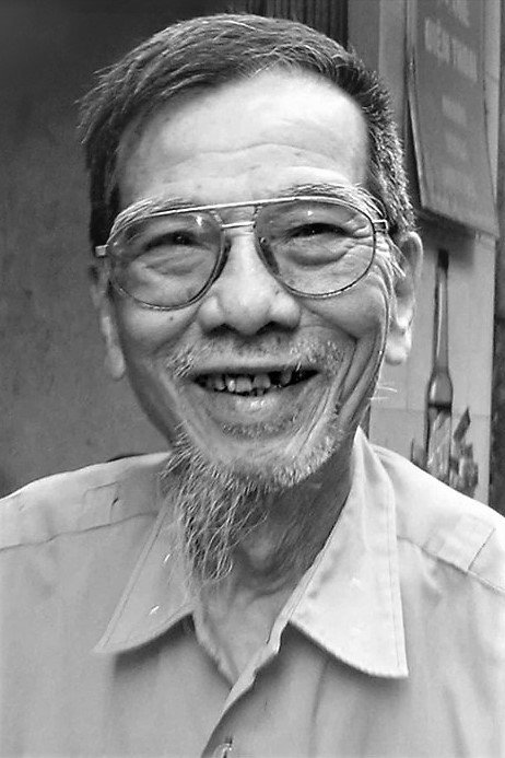 Trần Hạnh as Bình in Fairytale for 17-Year-Olds
