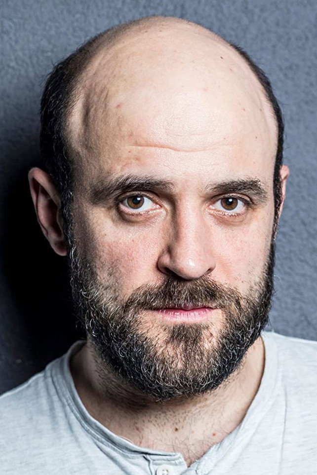 Filipp Mogilnitskiy as Vasya in Minsk