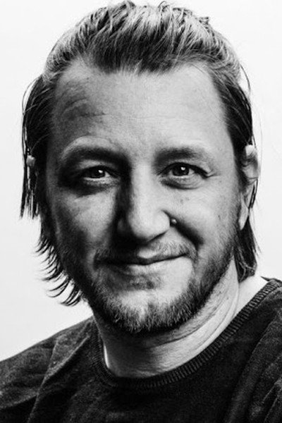 Kalled Mustonen as Tonni in Drifters