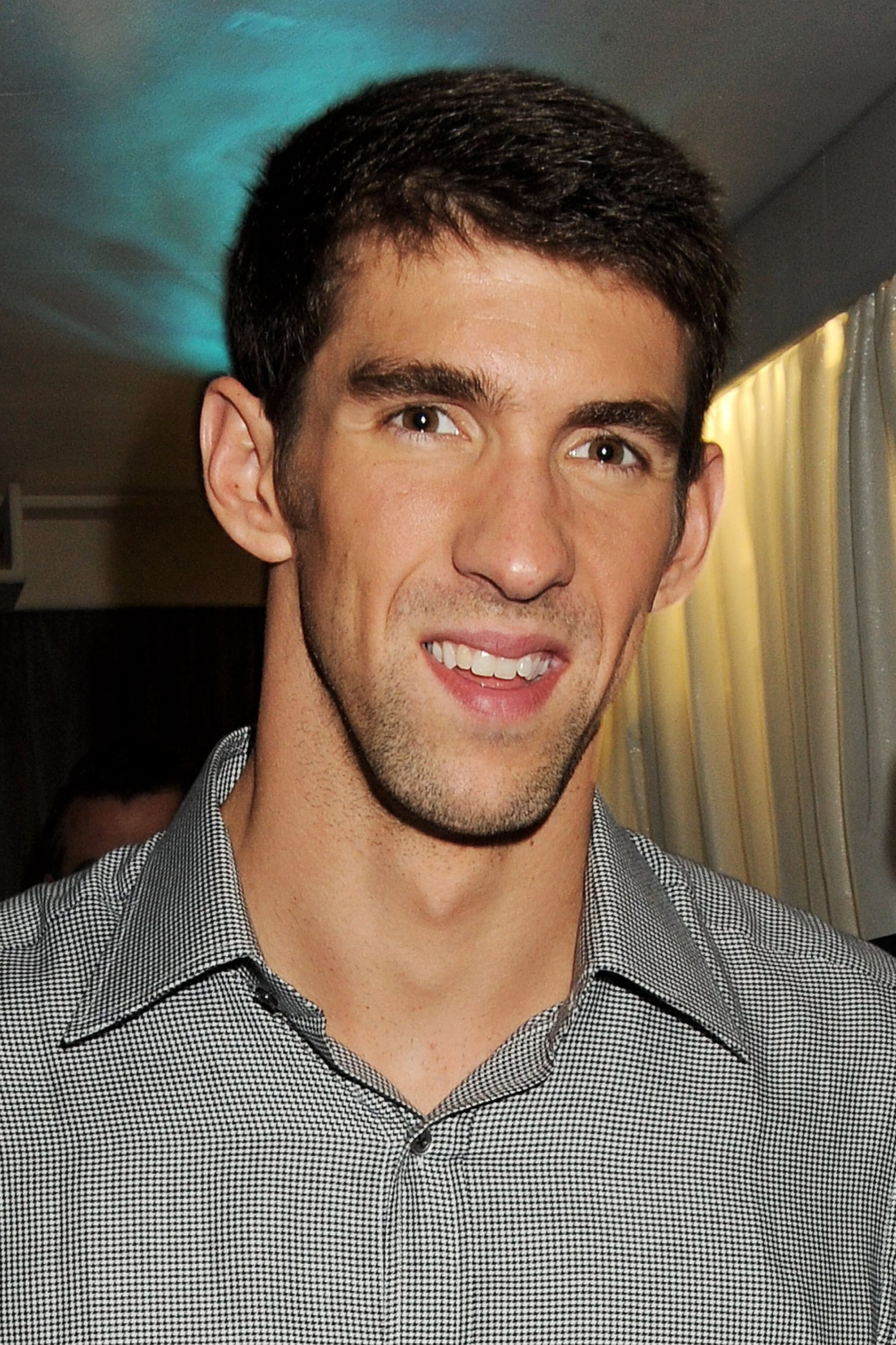 Michael Phelps as Self in Angst