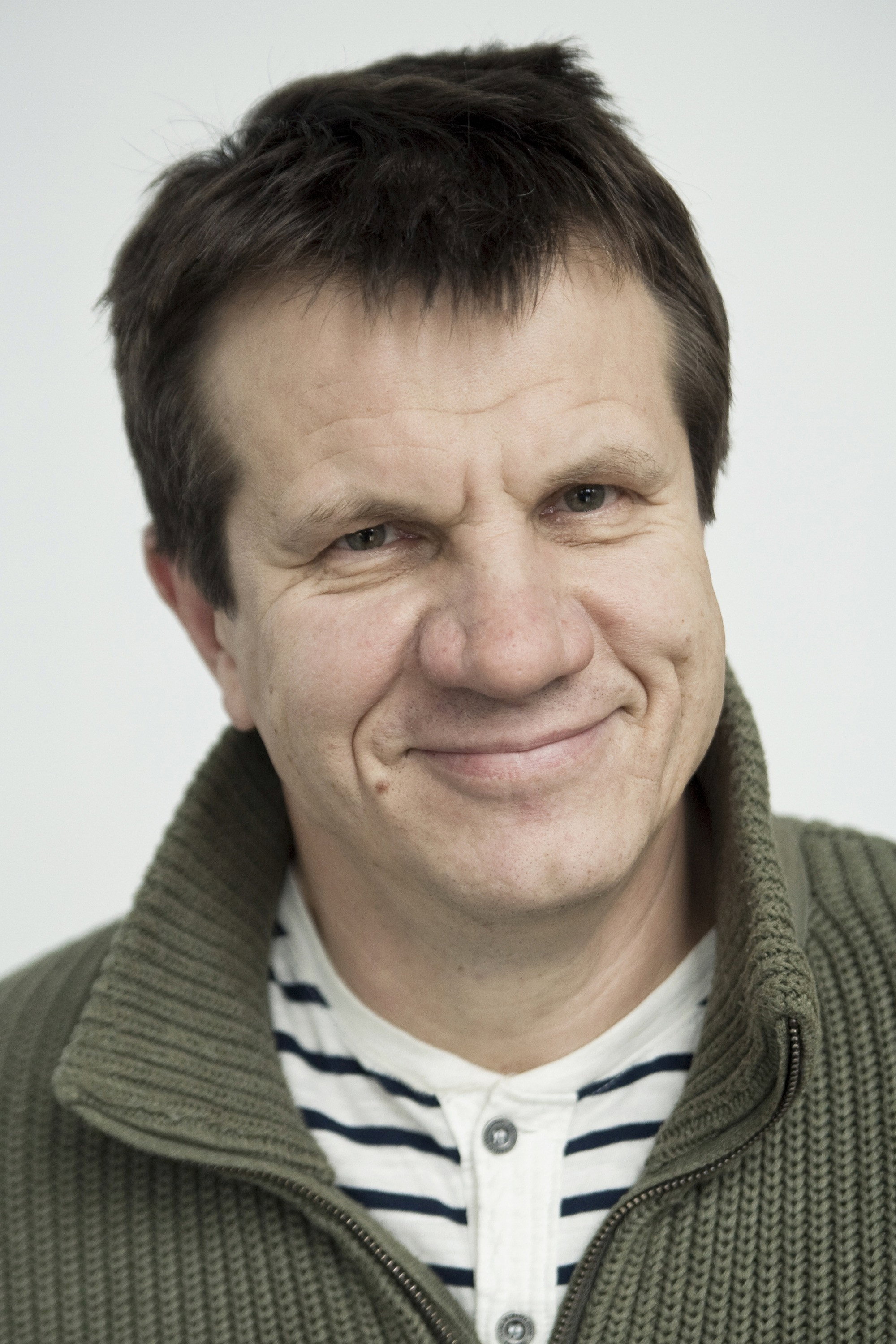 Hannes Kaljujärv as Self - Interviewee in The Diary of Vaino Vahing