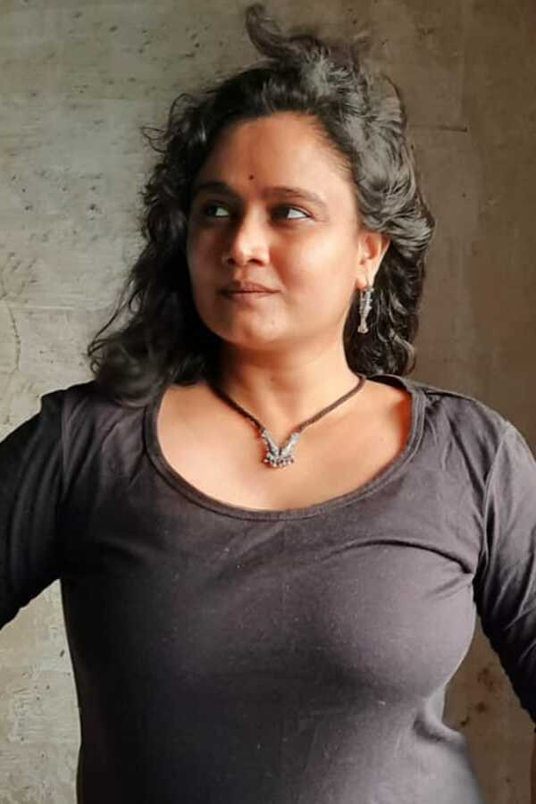 Kalyanee Mulay as Nishu's Mother in Yeh Ballet