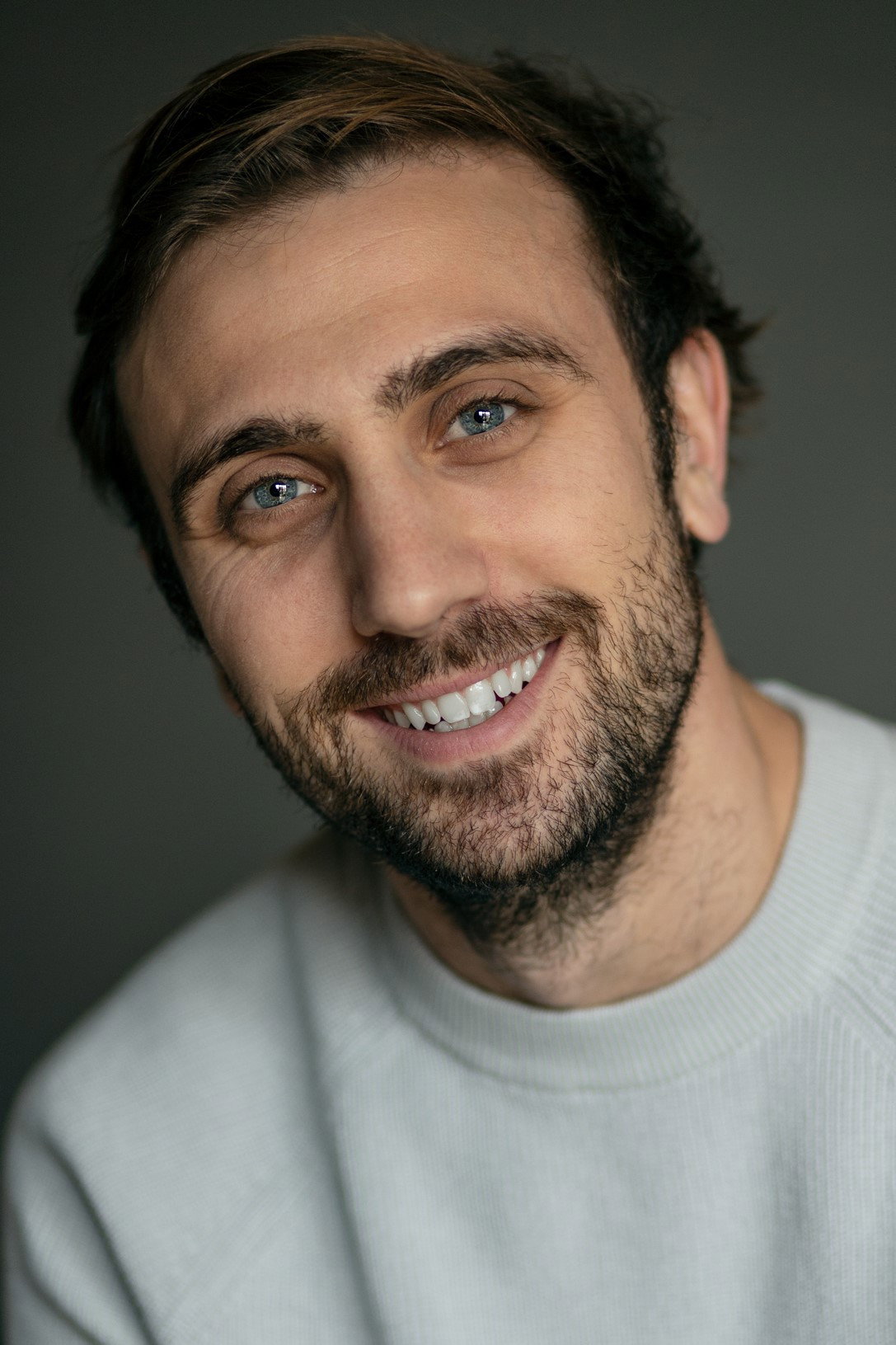 Daniel Jumillas as Mario in When Angels Sleep