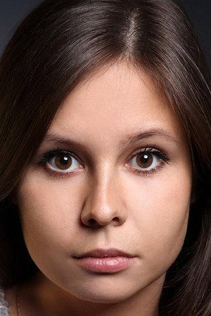 Екатерина Шмакова as продавщица in Fragments of Happiness
