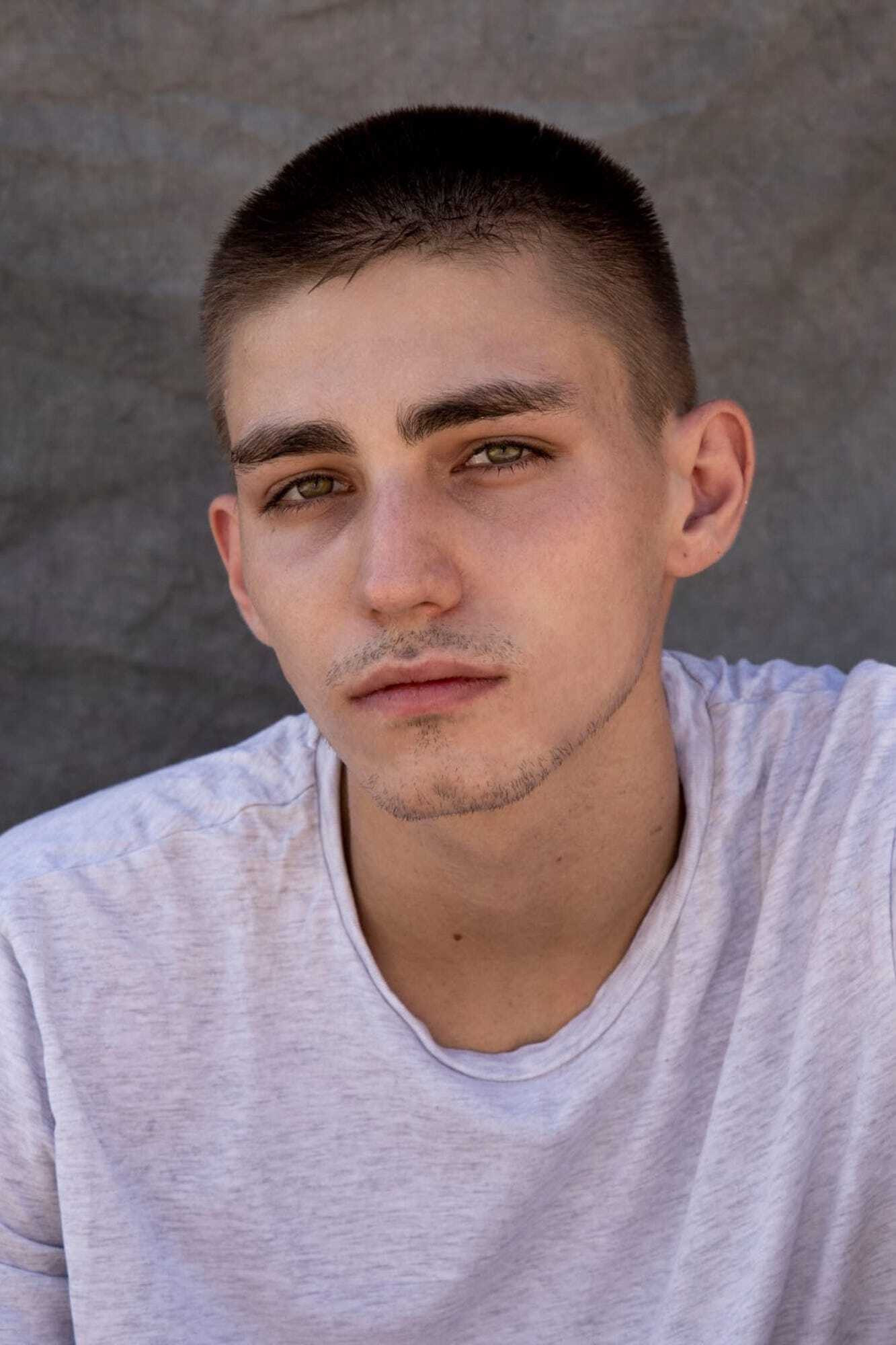 Claudio Segaluscio as Andreas in Male Shorts: International V4