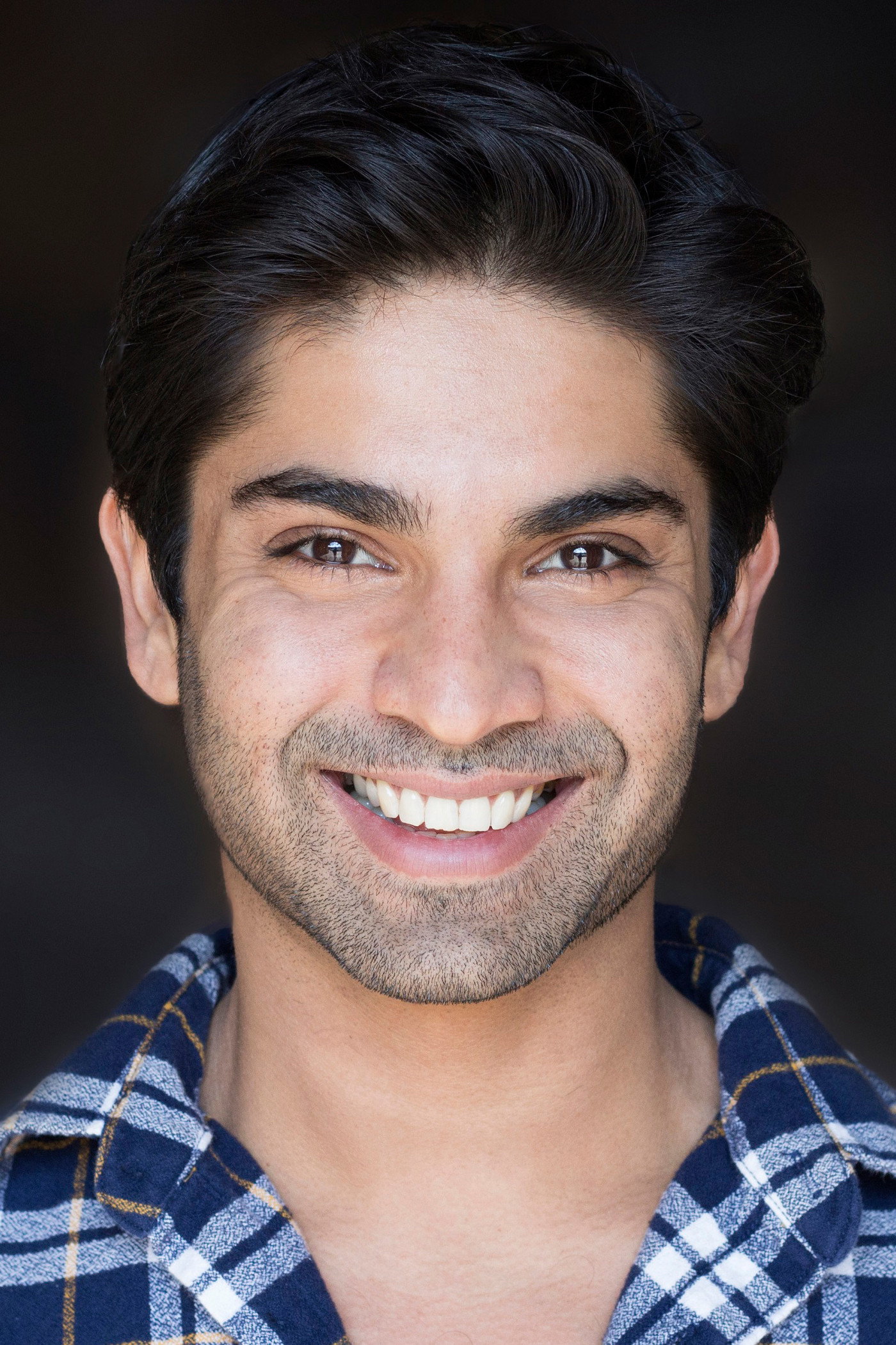 Vandit Bhatt as Gus in A Capsule for Robin