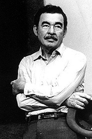 Víctor Arrillaga as Dionisio in Maruja