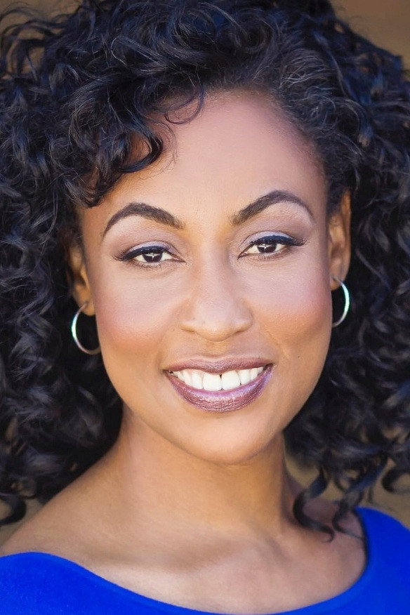 Ayanna S. Flemings as Dr. Soliday in 32 Weeks