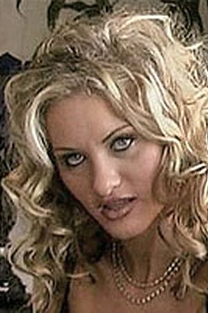 Ashley Sage as Lois in Babewatch 11