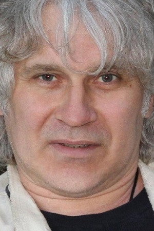 Юрий Душин as Robert, businessman in Temporary Difficulties