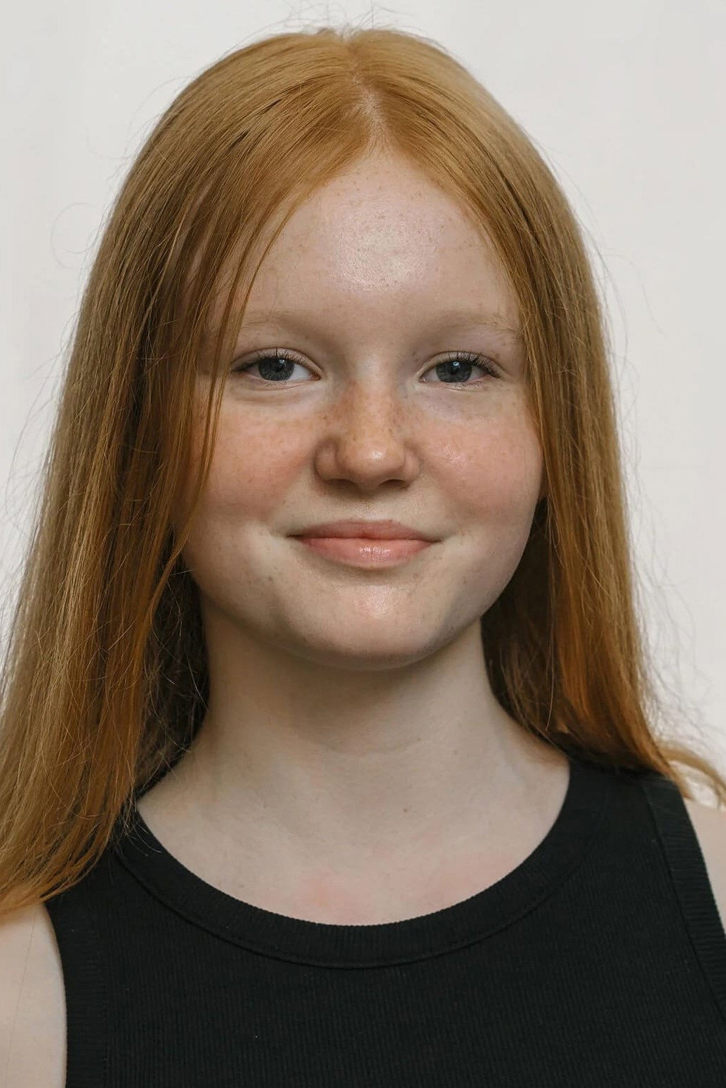 Lilli Falk as Heideraud Höss in The Zone of Interest