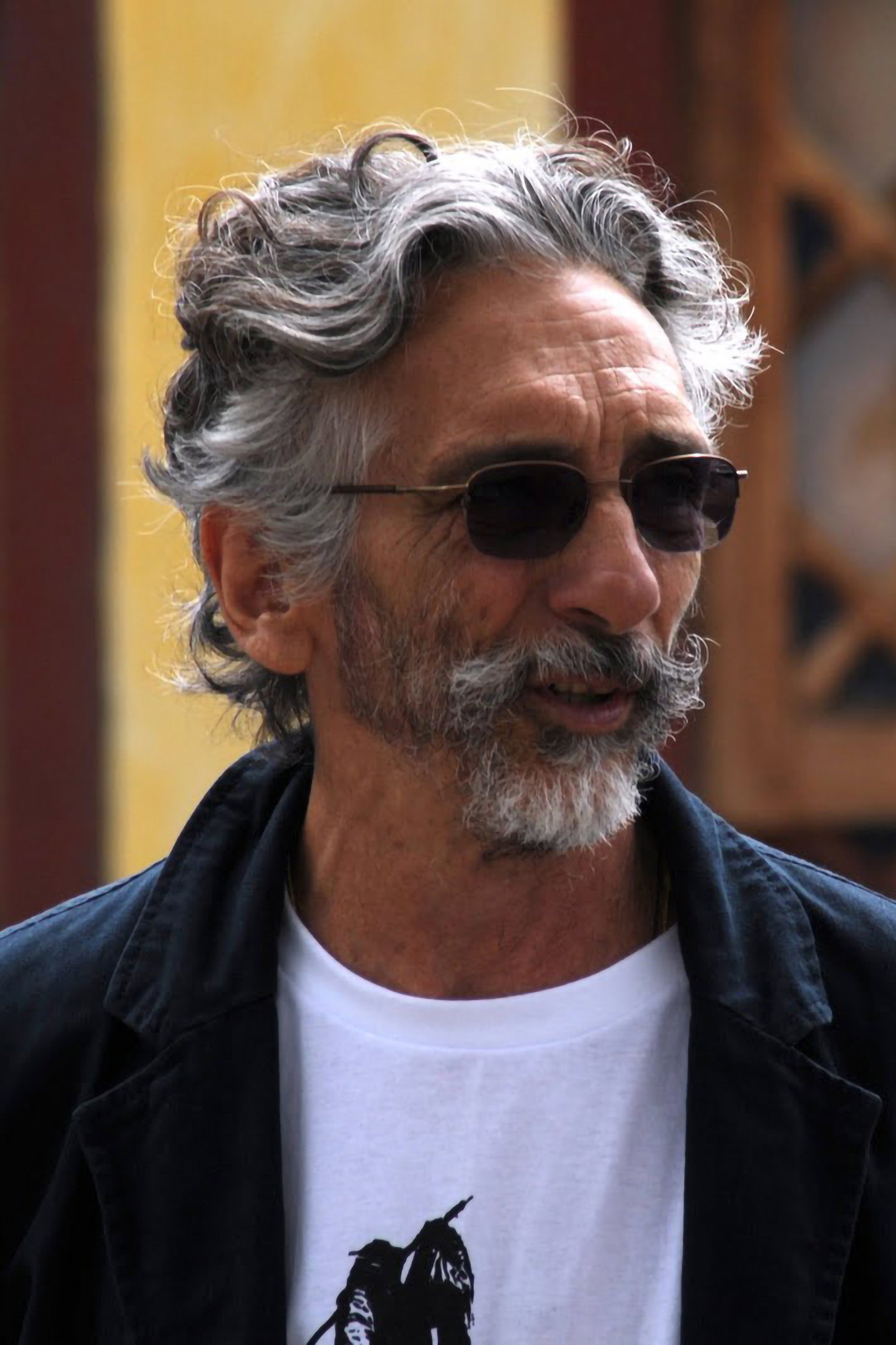 Edgard Navarro as Antonio Conselheiro in Sertânia