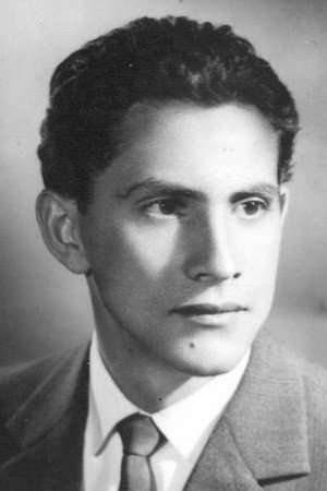 Piro Milkani as Selimi in Lamerica