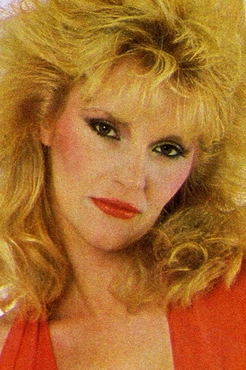 Annette Heinz as Evelyn in G-Strings