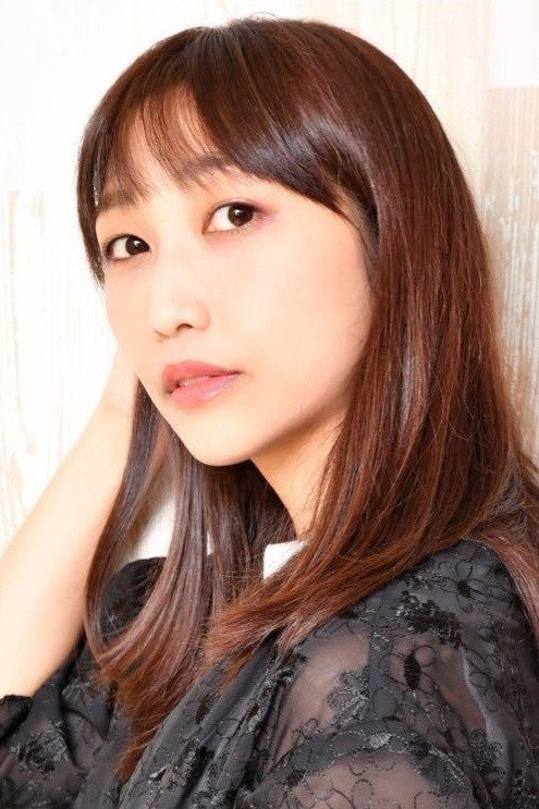 Saori Sudo as Kanade Yorozuhachiman (voice) in Bakumatsu Gijinden Roman