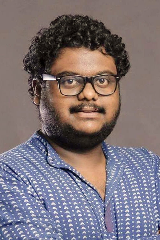 Vishnu Govind as Raju in Chalakkudikkaran Changathi