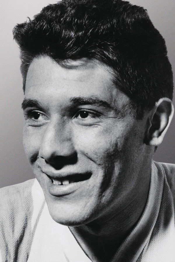 Omar Sivori as Himself in Idoli controluce