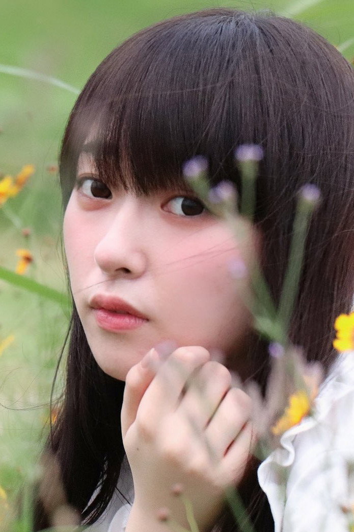 菅叶和 as 大沢瑠璃乃 in Love Live! Hasunosora Girls' High School Idol Club Bloom Garden Party