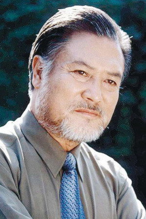 Liu Wenzhi as Xuanzong in Yang Gui Fei