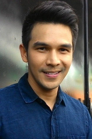 Jonathan Frizzy as Daniel in My Sweet Dara