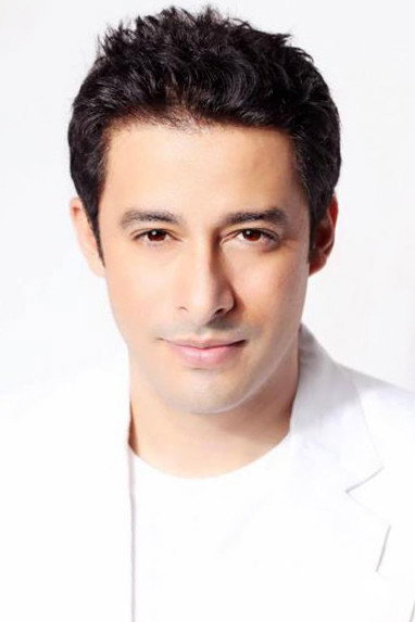 Zulfi Syed as The Young Prince Khurram/future Emperor Shah Jahan in Taj Mahal: An Eternal Love Story!