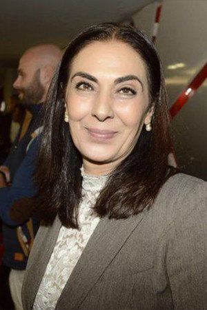 Khitam Al Lahham as Farizeh in Vitamin