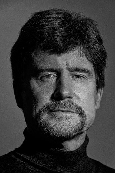 Bill Sullivan as Self - Narrator (voice) in Journeys in Japan