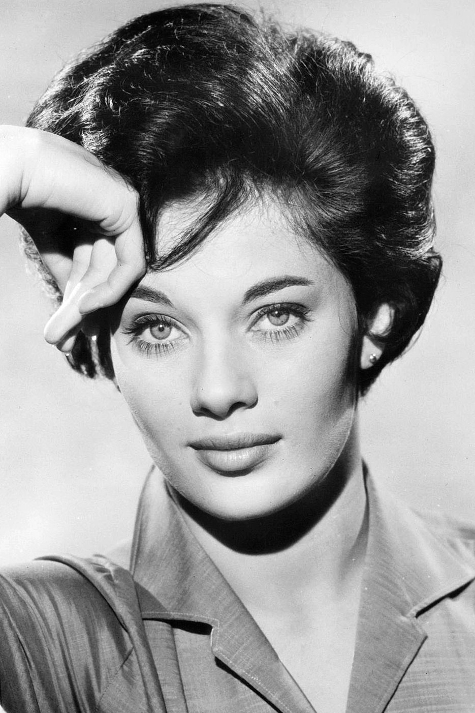 Carole Gray as Patricia 'Pat' Stanley in Curse of the Fly