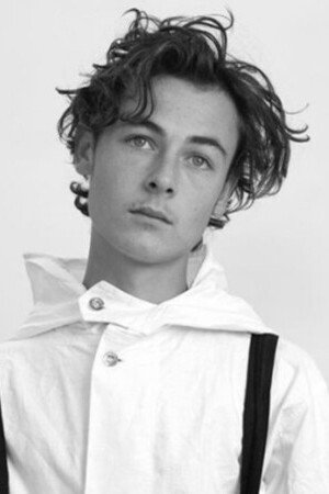 Florian Regtien as Alexander in Beautiful Alexander