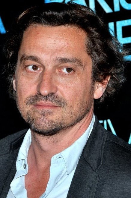 Louis-Do de Lencquesaing as "Bernard" d’Astier de La Vigerie in Alias Caracalla, au cœur de la Résistance