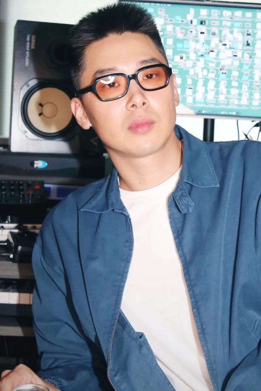 허키 시바세키 as Self - Producer in Show Me The Money
