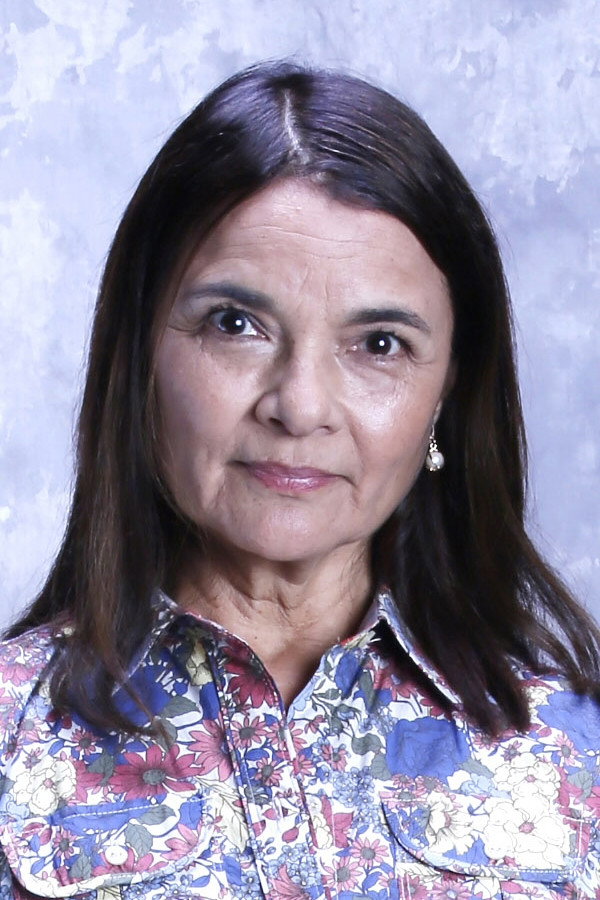 Marcela Medel as Directora ONEMI in Noche