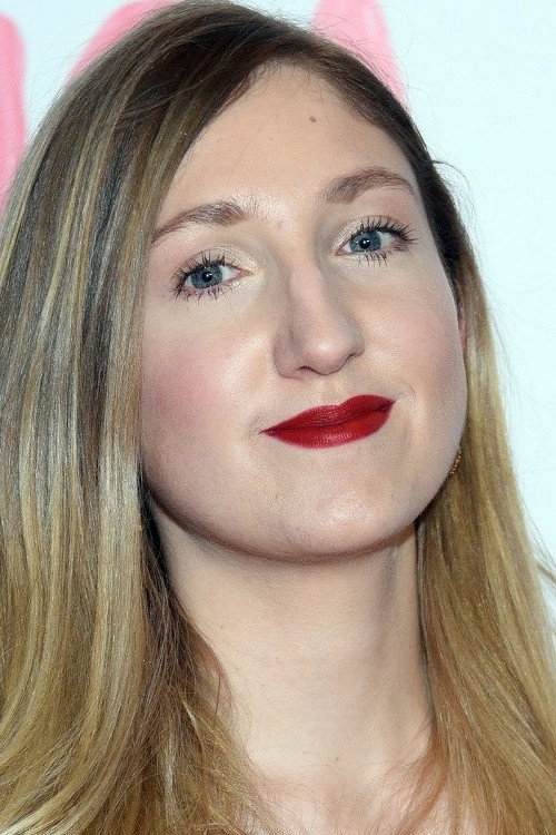 Klara Bielawka as Andzelika in Women's Day