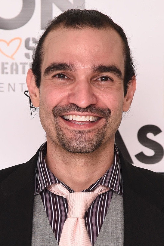 Javier Muñoz as Ohm (voice) in Eureka!