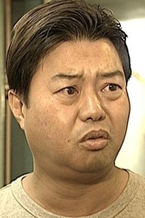 陳仲維 as Court Official in The Sexy Dragon Inn