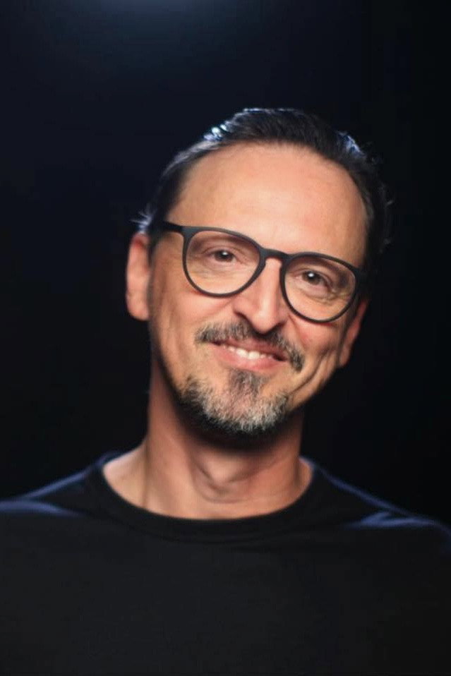 Israel Lugo as Cacho Ortega in Don Amor
