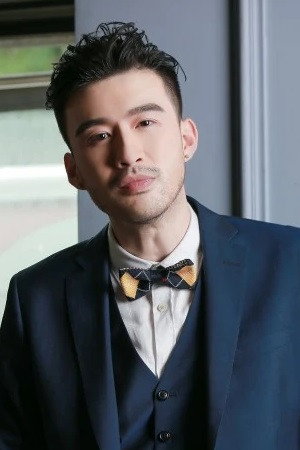 Liao Wang as Qin Ao in The Demon Master