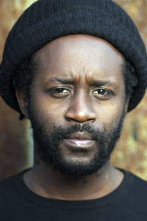 Uwamungu Cornelis as Arend Willems in Generation B