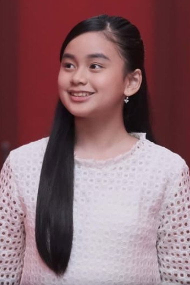 Vanessha Laureen as The White Girl Dress in REWIND INDONESIA 2020
