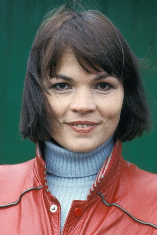 Myriam Boyer as Alice in Take It from the Top
