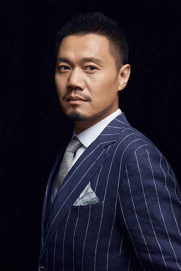 Jiao Gang as KMT Agent Chief in A Tale of Three Cities
