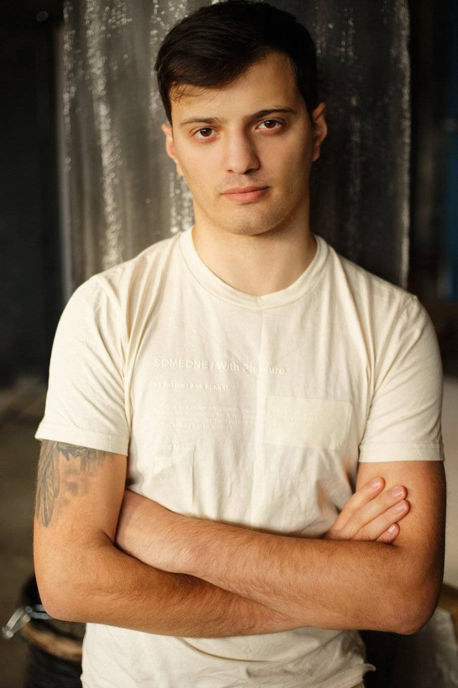 Антон Димитрачков as Anton in Zvezda